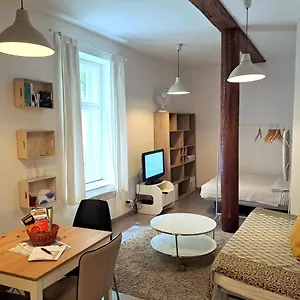 Magnificent In The Center Of Apartmán