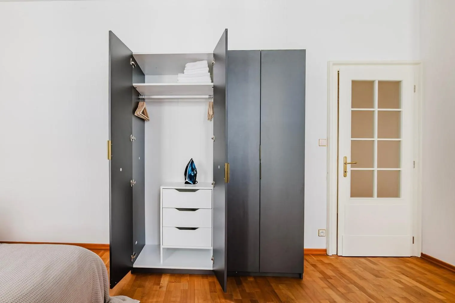Blueground Prague 1 Furnished Old Town Square Prg-43 Apartment