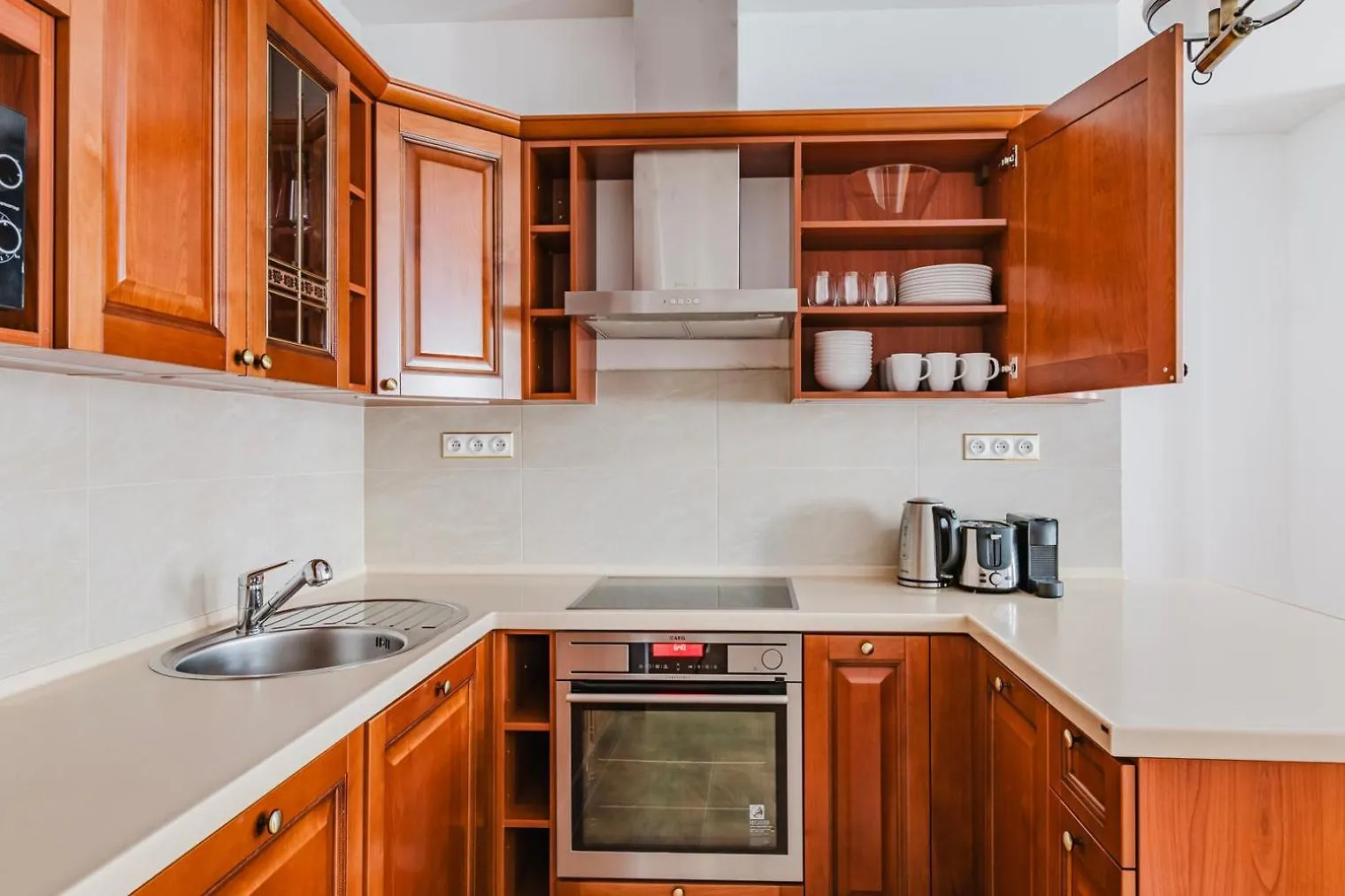 Blueground Prague 1 Furnished Old Town Square Prg-43 Apartment